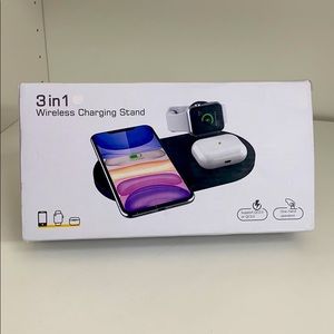 ❌SOLD ❌ 3 in 1 Wireless Charging Station.